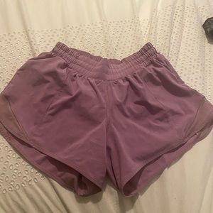 LULU SIZE 4 HOTTY HOT SHORT 4 inches